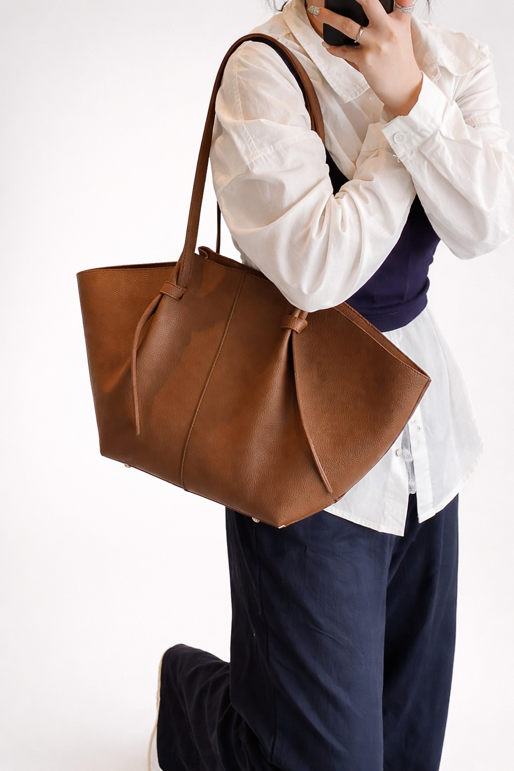 Women's Tote Bags — Sarah