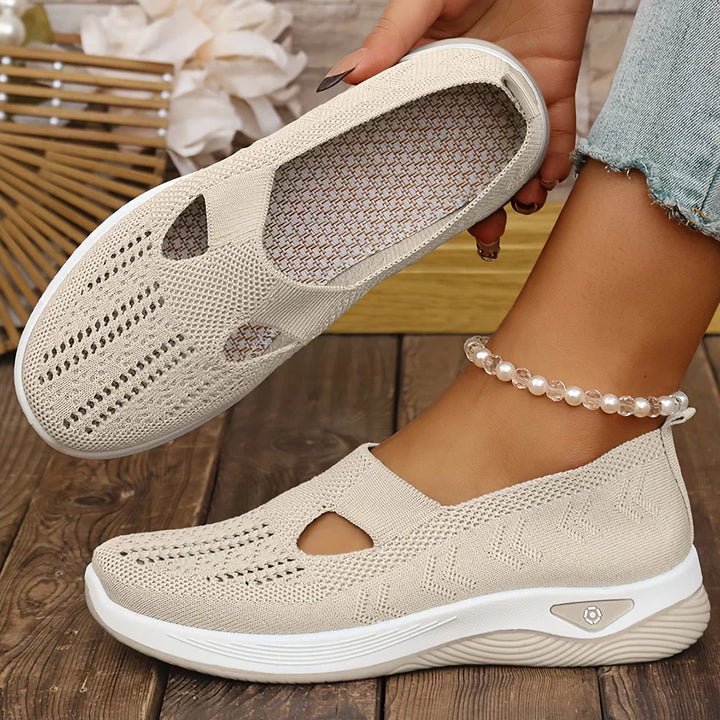 Women's Orthopaedic Shoes — Carry